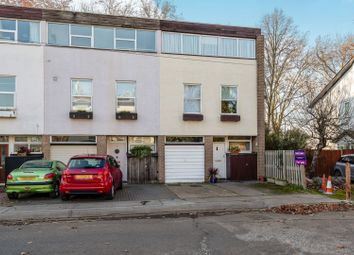 3 Bedroom Town house for sale
