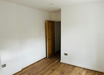 Thumbnail Room to rent in Terrace Road, London
