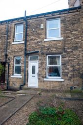 3 Bedrooms Terraced house to rent in Clement Street, Huddersfield, West Yorkshire HD1