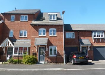 3 Bedrooms Semi-detached house for sale in Winter Gate Road, Gloucester GL2
