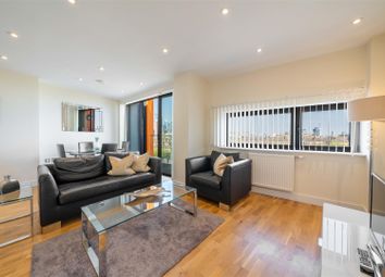 Thumbnail 1 bed flat to rent in Arc House, Maltby Street, Tower Bridge, London