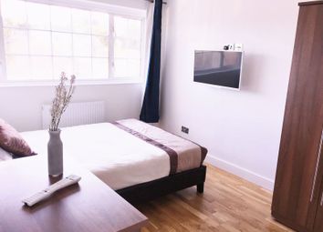 Thumbnail 5 bed terraced house for sale in Linstead Way, London