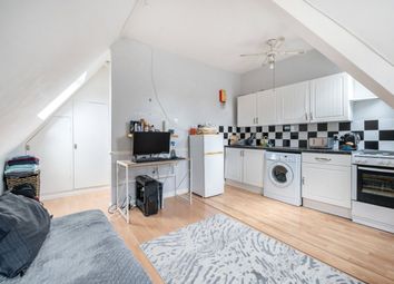 Thumbnail Flat to rent in Southwell Park Road, Camberley, Surrey