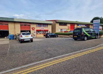 Thumbnail Warehouse to let in Raynham Road Industrial Estate, Bishops Stortford