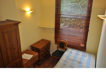 0 Bedrooms Studio to rent in Elsham Road, Holland Park/Kensington Olympia/Shepherds Bush W14
