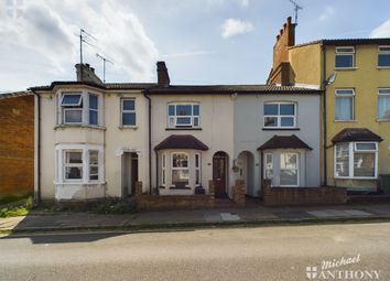 Thumbnail Terraced house for sale in Eastern Street, Aylesbury, Buckinghamshire