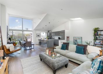 Thumbnail Flat for sale in Rushworth Street, London