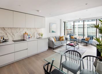 Thumbnail Flat to rent in 8 Water Street, Canary Wharf