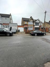 Thumbnail Semi-detached house to rent in Blenheim Crescent, Luton