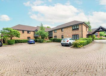 Thumbnail 2 bed maisonette for sale in Wentworth Close, Crowthorne