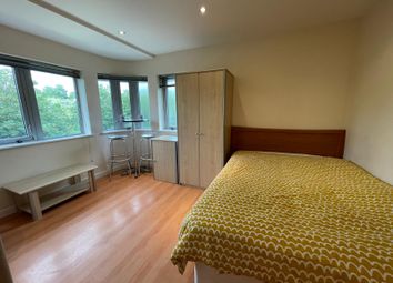 Thumbnail Flat to rent in Central Park Avenue, Pennycomequick, Plymouth