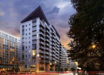 Thumbnail Flat for sale in Parkside Apartments, Chelsea Bridge Wharf, London