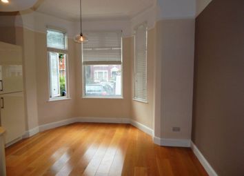 1 Bedrooms Studio to rent in Chichele Road, Cricklewood NW2