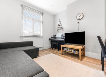 Thumbnail Maisonette to rent in Graham Road, Wimbledon