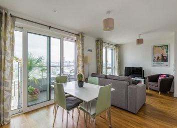 1 Bedrooms Flat to rent in The Plaza, Bow E3