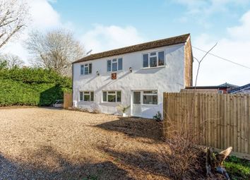 2 Bedroom Detached house for rent