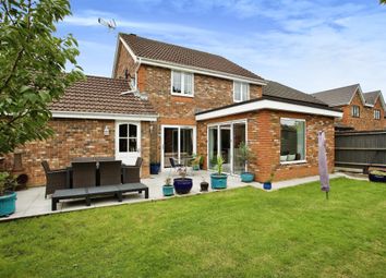 Thumbnail 4 bedroom detached house for sale in Bluestar Gardens, Hedge End, Southampton