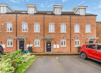 Thumbnail Terraced house to rent in Newbury, Berkshire