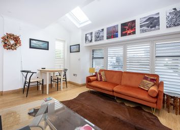 Thumbnail 1 bedroom flat to rent in Beechwood Close, Long Ditton, Surbiton