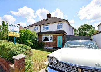 3 Bedrooms Semi-detached house for sale in Kings Road, Tonbridge, Kent TN9