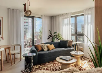 1 - Living Room.Jpg