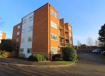 2 Bedrooms Flat to rent in Croxley Rise, Maidenhead SL6