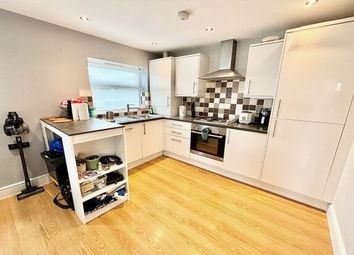 Thumbnail Flat to rent in Fencepiece Road, Ilford