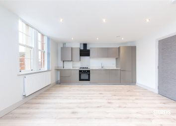 Thumbnail Flat to rent in Clockhouse Avenue, Barking