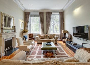 Thumbnail 4 bed flat for sale in Hyde Park Street, London