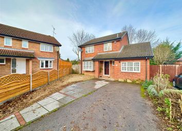 Thumbnail 3 bed detached house for sale in Catesby Green, Luton