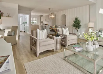 Pembroke Open Plan Living