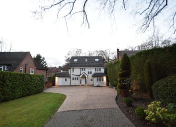 Thumbnail Detached house to rent in Uplands Close, Gerrards Cross