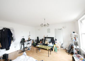 Thumbnail 3 bed maisonette to rent in Rectory Road, Stoke Newington