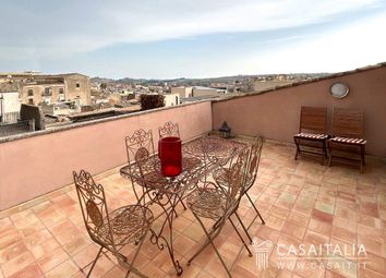 Thumbnail 4 bed villa for sale in Noto, Sicilia, Italy