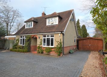 4 Bedrooms Detached house for sale in Victoria Road, Mortimer Common, Reading RG7