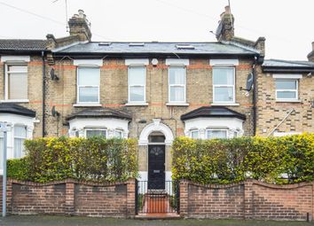 Thumbnail Flat for sale in Southwest Road, London