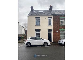 Exeter - End terrace house to rent            ...