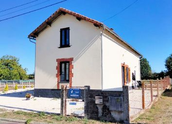 Thumbnail Property for sale in 16350 Chassiecq, France