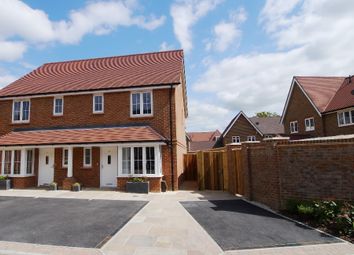 3 Bedroom Semi-detached house for rent