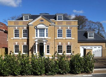 Thumbnail Detached house to rent in Gregories Road, Beaconsfield