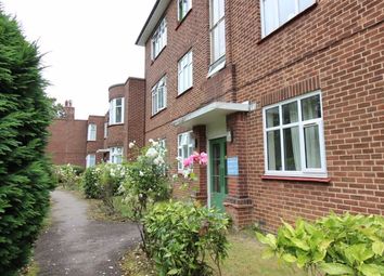 Thumbnail Flat to rent in Canons Park Close, Canons Park, Edgware