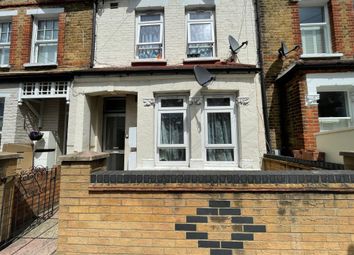Thumbnail Flat to rent in Kimber Road, Wandsworth