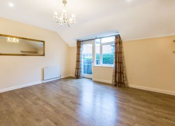 Thumbnail 2 bedroom flat to rent in Elland Close, New Barnet, Barnet