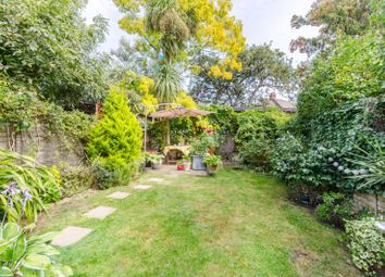 4 bed flat for sale in Spezia Road, Kensal Green, London NW10