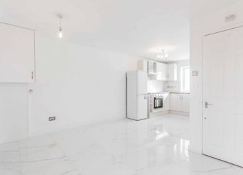 4 Bedrooms  to rent in Barnfield Place, Canary Wharf E14