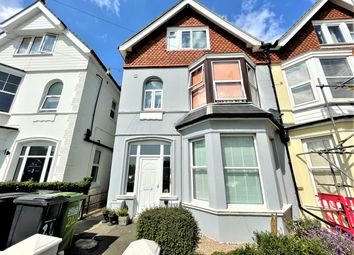 Thumbnail 1 bed flat to rent in Wickham Avenue, Bexhill-On-Sea