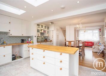 4 Bedrooms Semi-detached house for sale in Brent Park Road, Hendon NW4