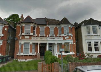 2 Bedrooms Flat to rent in Rosenthal Road, Catford, London SE6