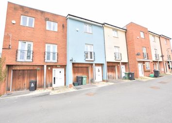 3 Bedroom Town house for sale