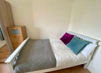 Thumbnail Room to rent in Venus Road, London